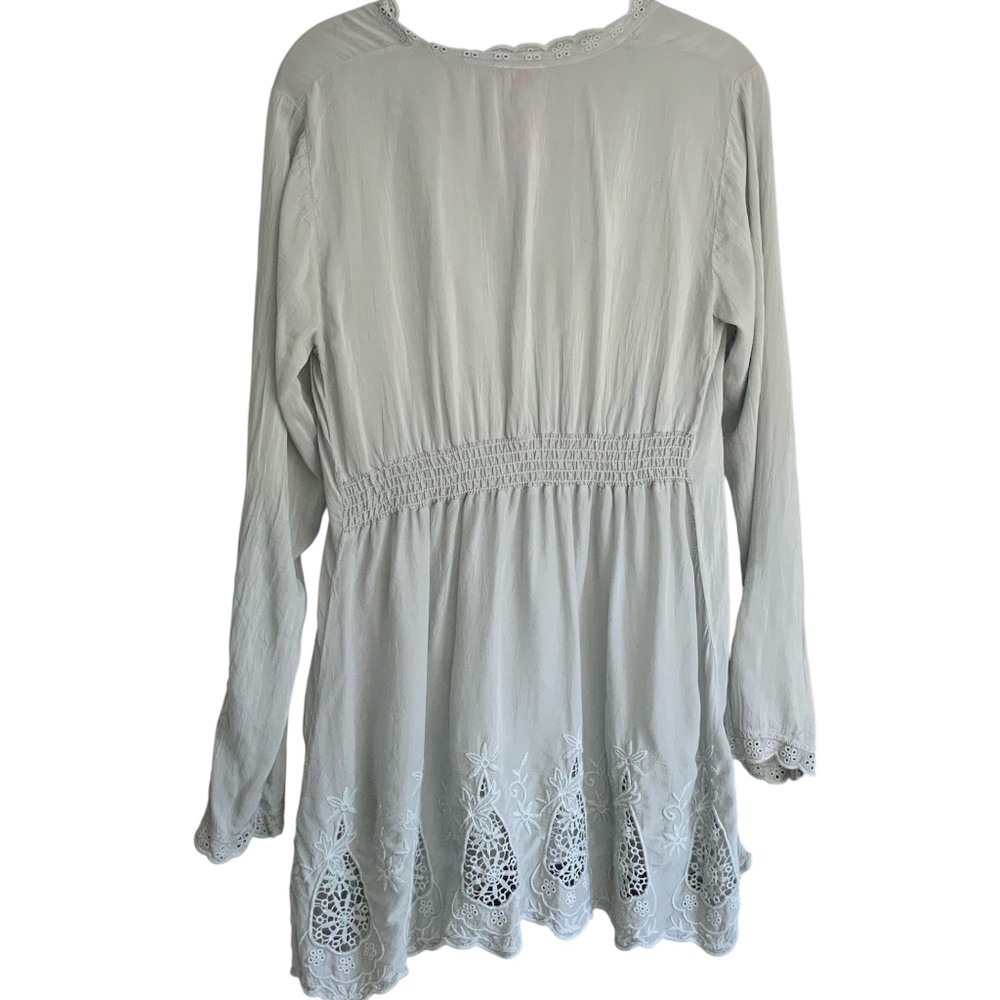 Johnny Was Grey Blue Lace Embroidered Deep V Neck Blouse Tunic SZ XS (S) - Picture 2 of 13
